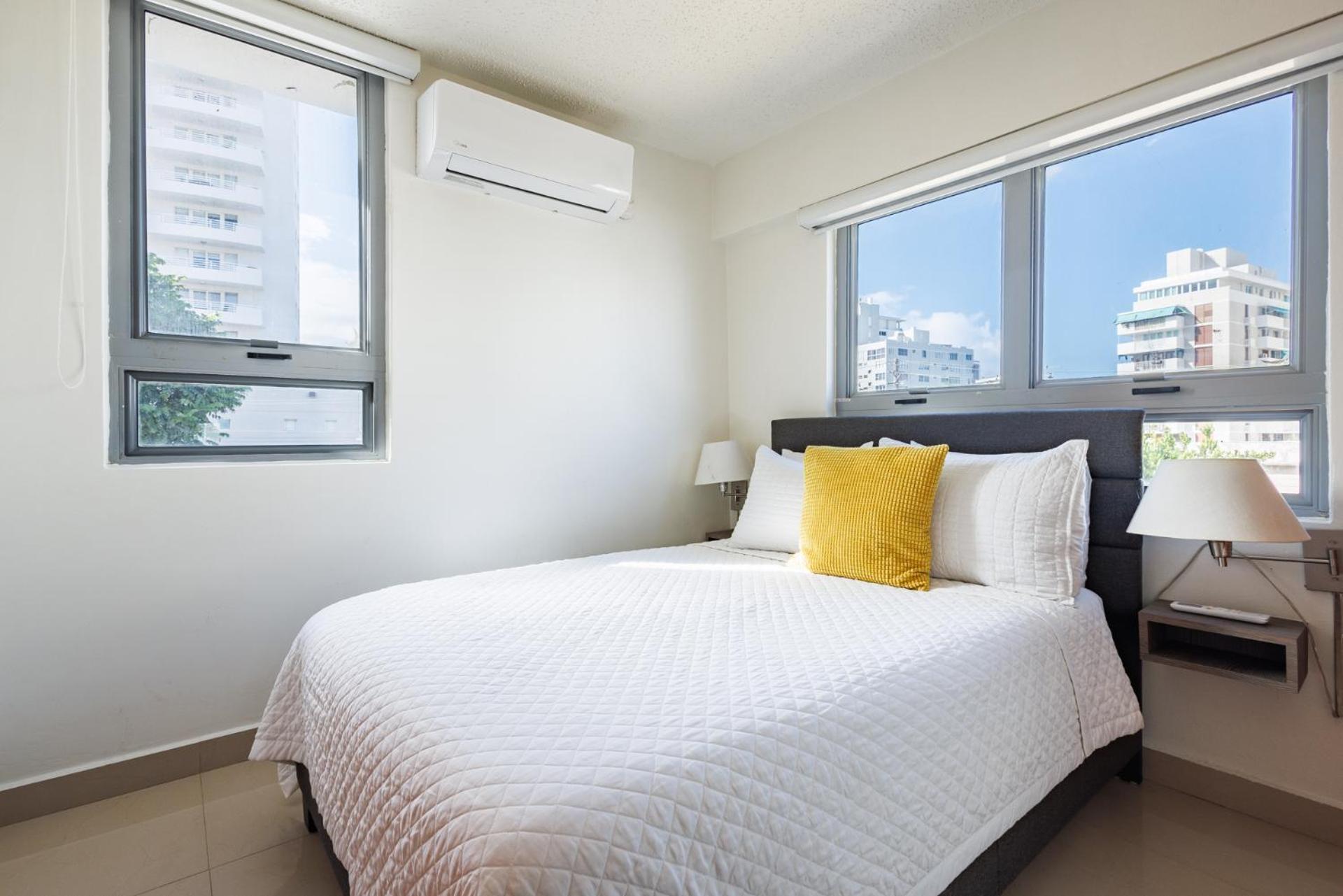 Avila Suites San Juan Bagian luar foto