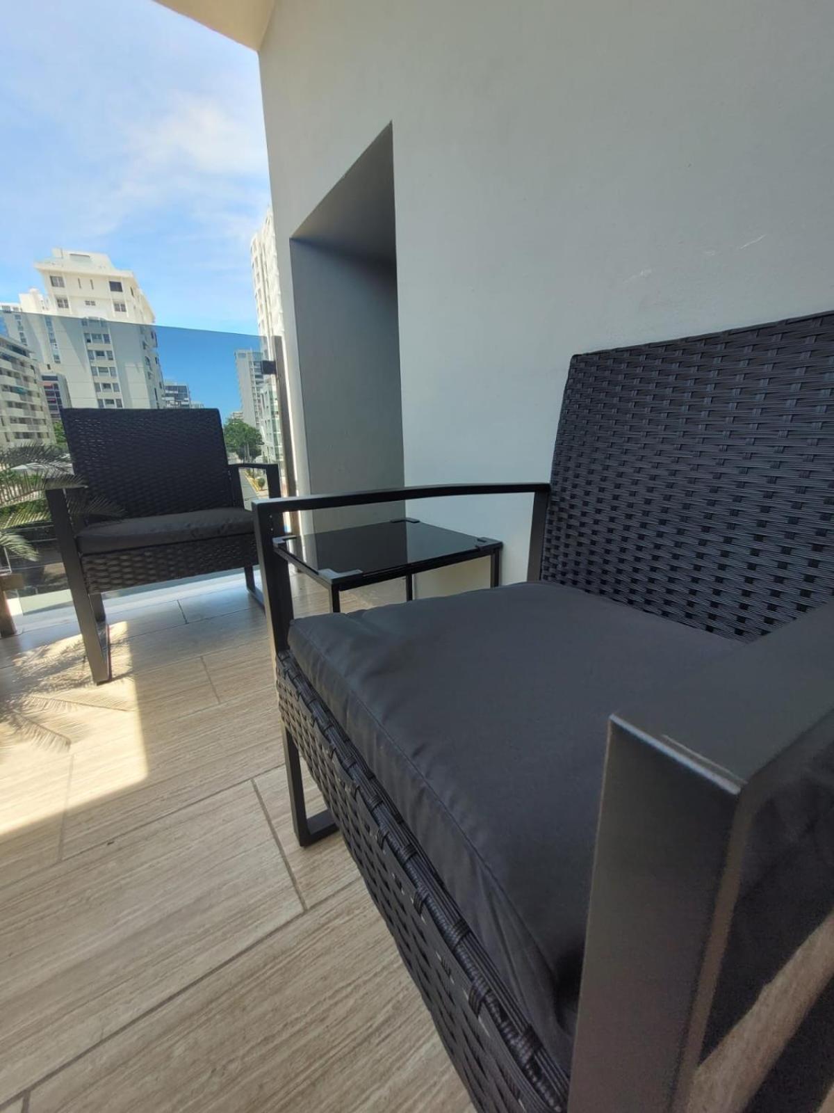 Avila Suites San Juan Bagian luar foto